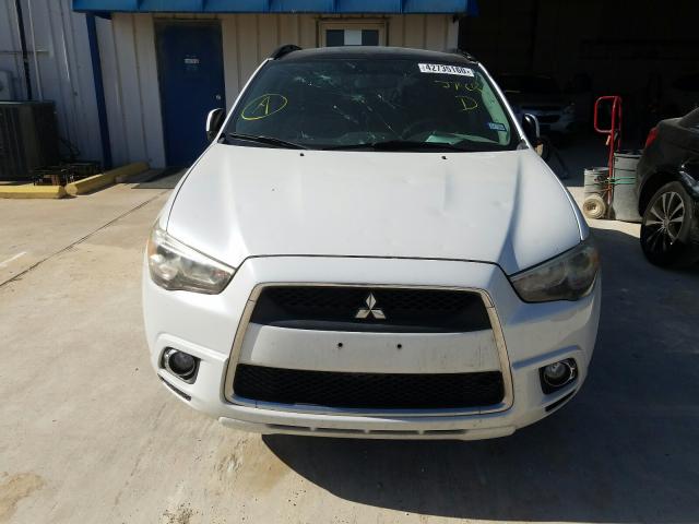 Photo 8 VIN: JA4AR4AUXBZ012314 - MITSUBISHI OUTLANDER 