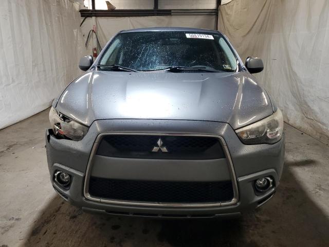 Photo 4 VIN: JA4AR4AUXBZ013561 - MITSUBISHI OUTLANDER 