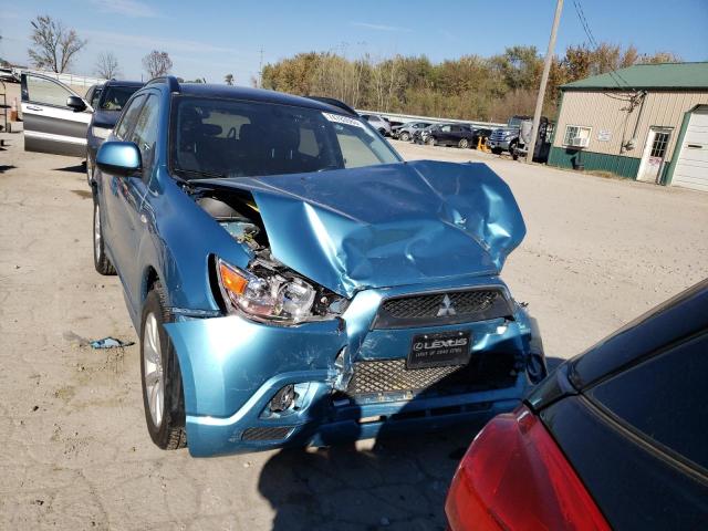 Photo 4 VIN: JA4AR4AUXBZ013818 - MITSUBISHI OUTLANDER 