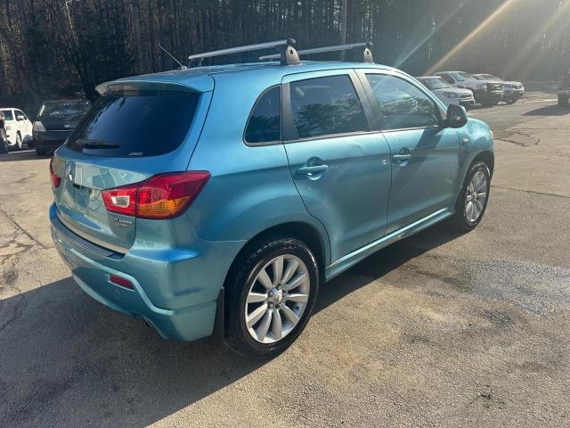 Photo 3 VIN: JA4AR4AUXBZ017805 - MITSUBISHI OUTLANDER 