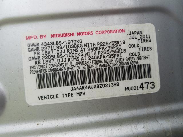 Photo 9 VIN: JA4AR4AUXBZ021398 - MITSUBISHI OUTLANDER 