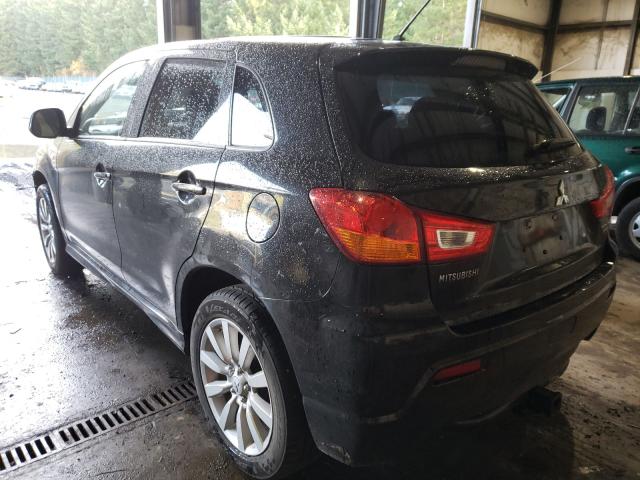 Photo 2 VIN: JA4AR4AUXBZ023815 - MITSUBISHI OUTLANDER 