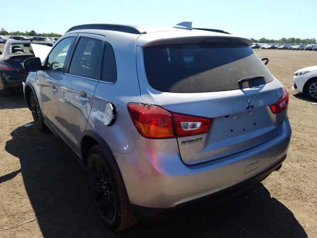 Photo 2 VIN: JA4AR4AW1HZ028492 - MITSUBISHI OUTLANDER 