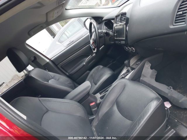 Photo 4 VIN: JA4AR4AW3JZ012106 - MITSUBISHI OUTLANDER SPORT 