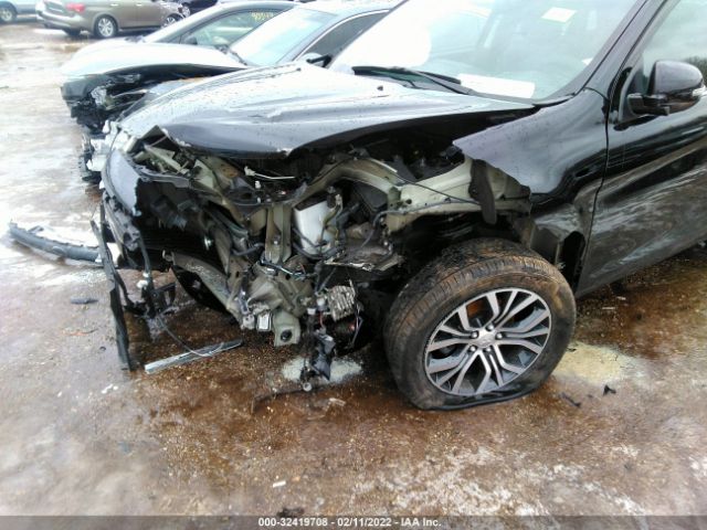 Photo 5 VIN: JA4AR4AW4JZ028900 - MITSUBISHI OUTLANDER SPORT 