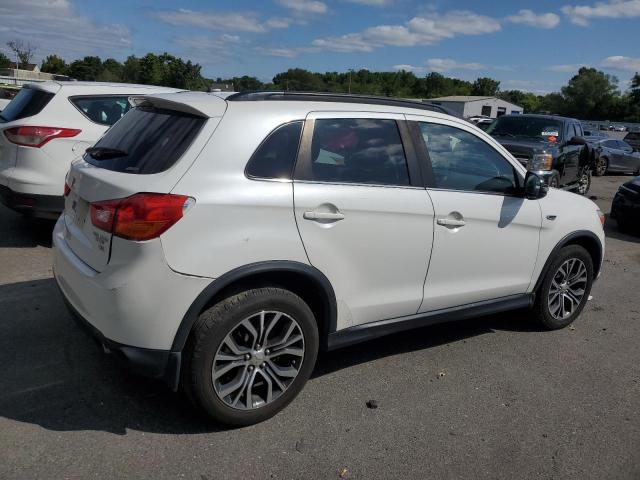 Photo 2 VIN: JA4AR4AW6GZ034061 - MITSUBISHI OUTLANDER 