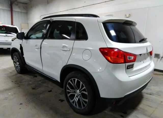 Photo 2 VIN: JA4AR4AW7HZ065076 - MITSUBISHI OUTLANDER SPORT 