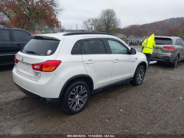 Photo 3 VIN: JA4AR4AW8GZ033977 - MITSUBISHI OUTLANDER SPORT 