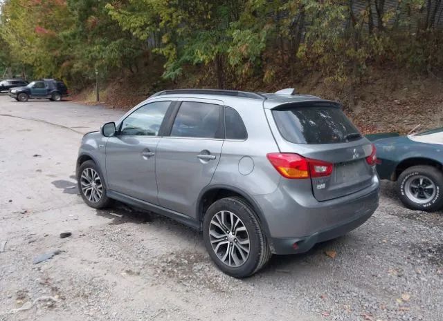 Photo 2 VIN: JA4AR4AW8HZ023452 - MITSUBISHI OUTLANDER 