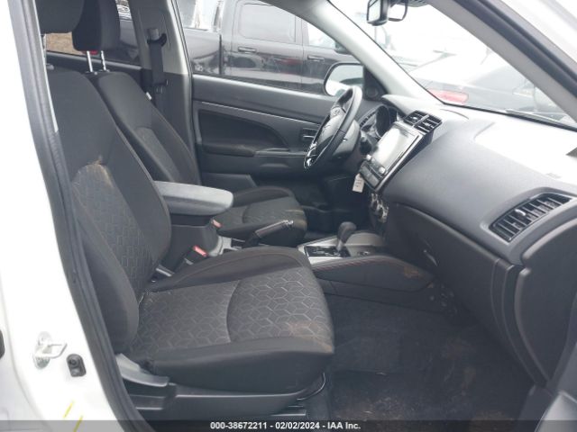 Photo 4 VIN: JA4ARUAU1MU022083 - MITSUBISHI OUTLANDER SPORT 