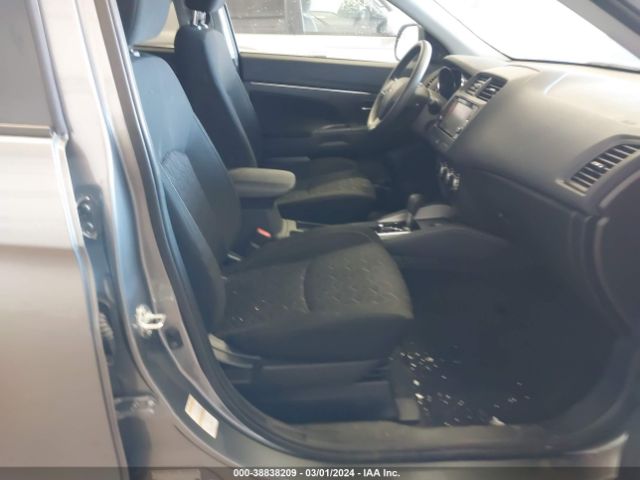 Photo 4 VIN: JA4ARUAU2NU010266 - MITSUBISHI OUTLANDER SPORT 