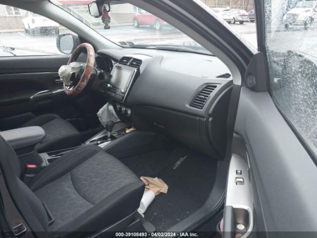 Photo 4 VIN: JA4ARUAU3MU025535 - MITSUBISHI OUTLANDER SPORT 