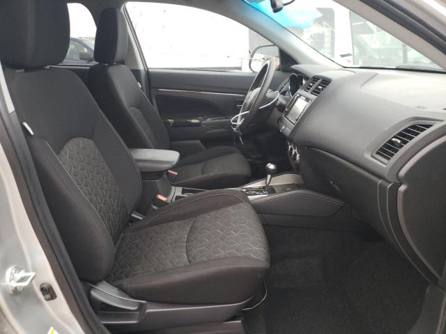 Photo 4 VIN: JA4ARUAU5NU010049 - MITSUBISHI OUTLANDER 