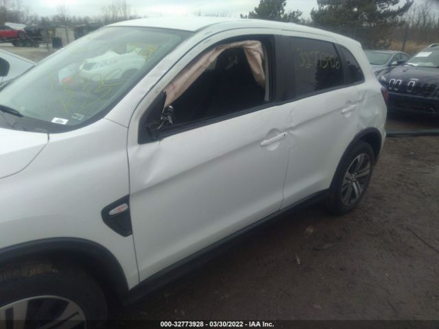 Photo 5 VIN: JA4ARUAU6MU024220 - MITSUBISHI OUTLANDER SPORT 