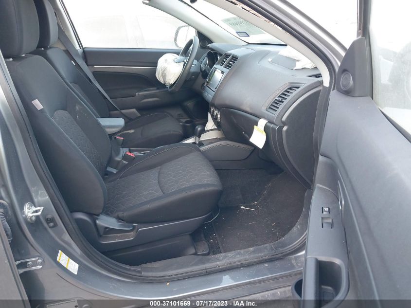 Photo 4 VIN: JA4ARUAU6PU003372 - MITSUBISHI OUTLANDER 