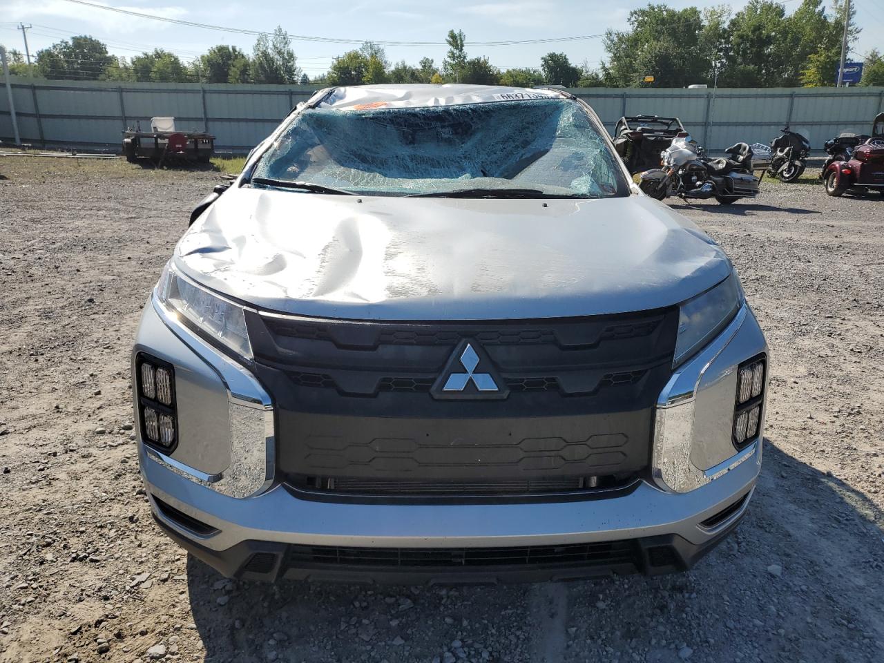 Photo 4 VIN: JA4ARUAU6PU010015 - MITSUBISHI OUTLANDER 