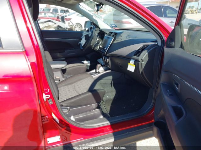 Photo 4 VIN: JA4ARUAU9PU008369 - MITSUBISHI OUTLANDER 