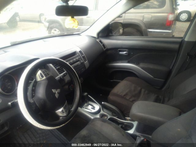 Photo 4 VIN: JA4AS2AW0AZ018891 - MITSUBISHI OUTLANDER 