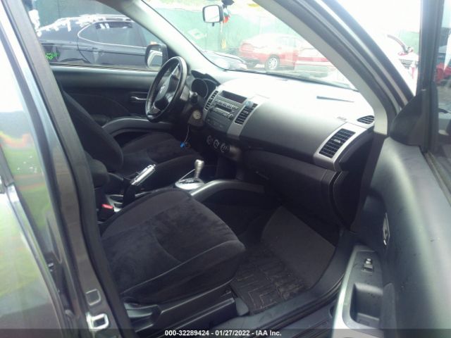 Photo 4 VIN: JA4AS2AW0BU036452 - MITSUBISHI OUTLANDER 