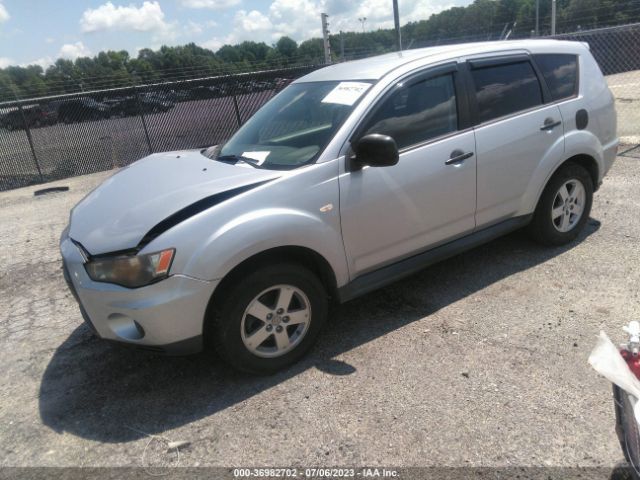 Photo 1 VIN: JA4AS2AW8AZ016547 - MITSUBISHI OUTLANDER 