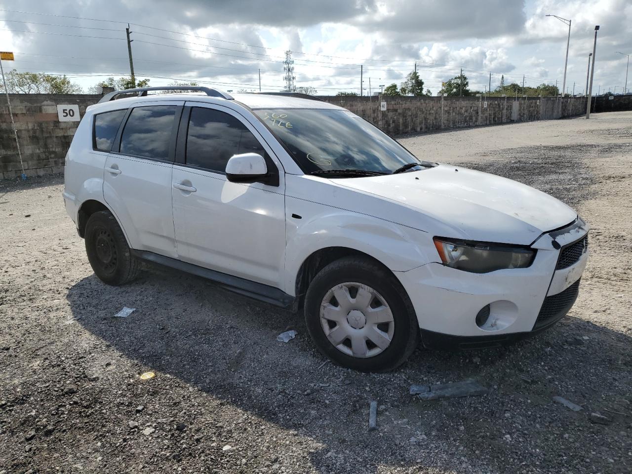 Photo 3 VIN: JA4AS2AW8BU038014 - MITSUBISHI OUTLANDER 