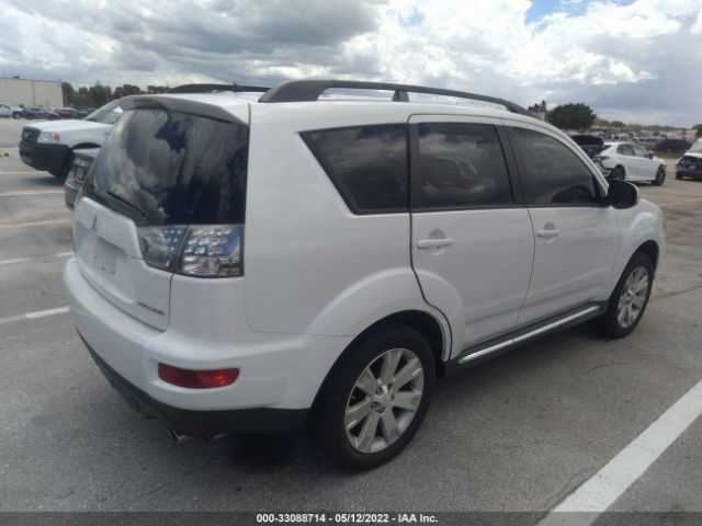 Photo 3 VIN: JA4AS3AW1AZ009767 - MITSUBISHI OUTLANDER 