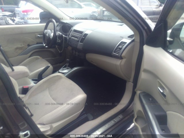 Photo 4 VIN: JA4AS3AW6AZ001650 - MITSUBISHI OUTLANDER 