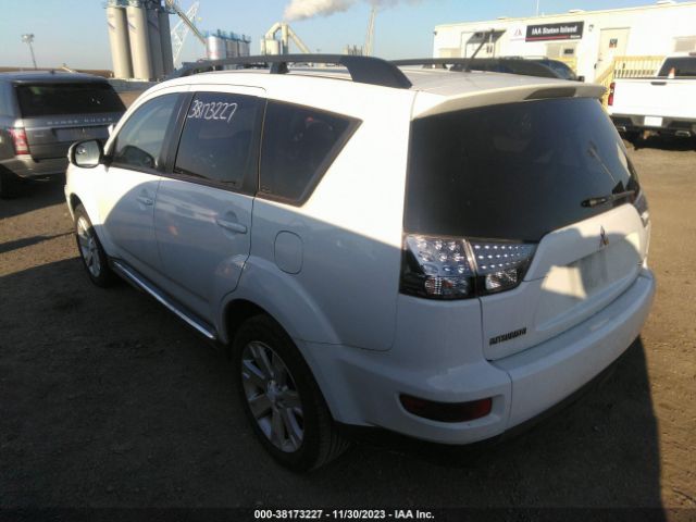 Photo 2 VIN: JA4AS3AW8AZ007322 - MITSUBISHI OUTLANDER 