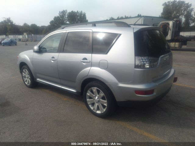 Photo 2 VIN: JA4AS3AWXAZ013817 - MITSUBISHI OUTLANDER 