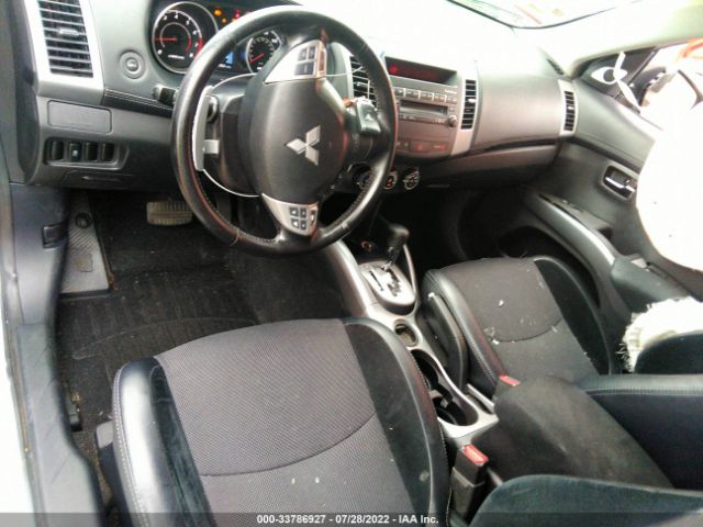 Photo 4 VIN: JA4AS3AWXBU031636 - MITSUBISHI OUTLANDER 