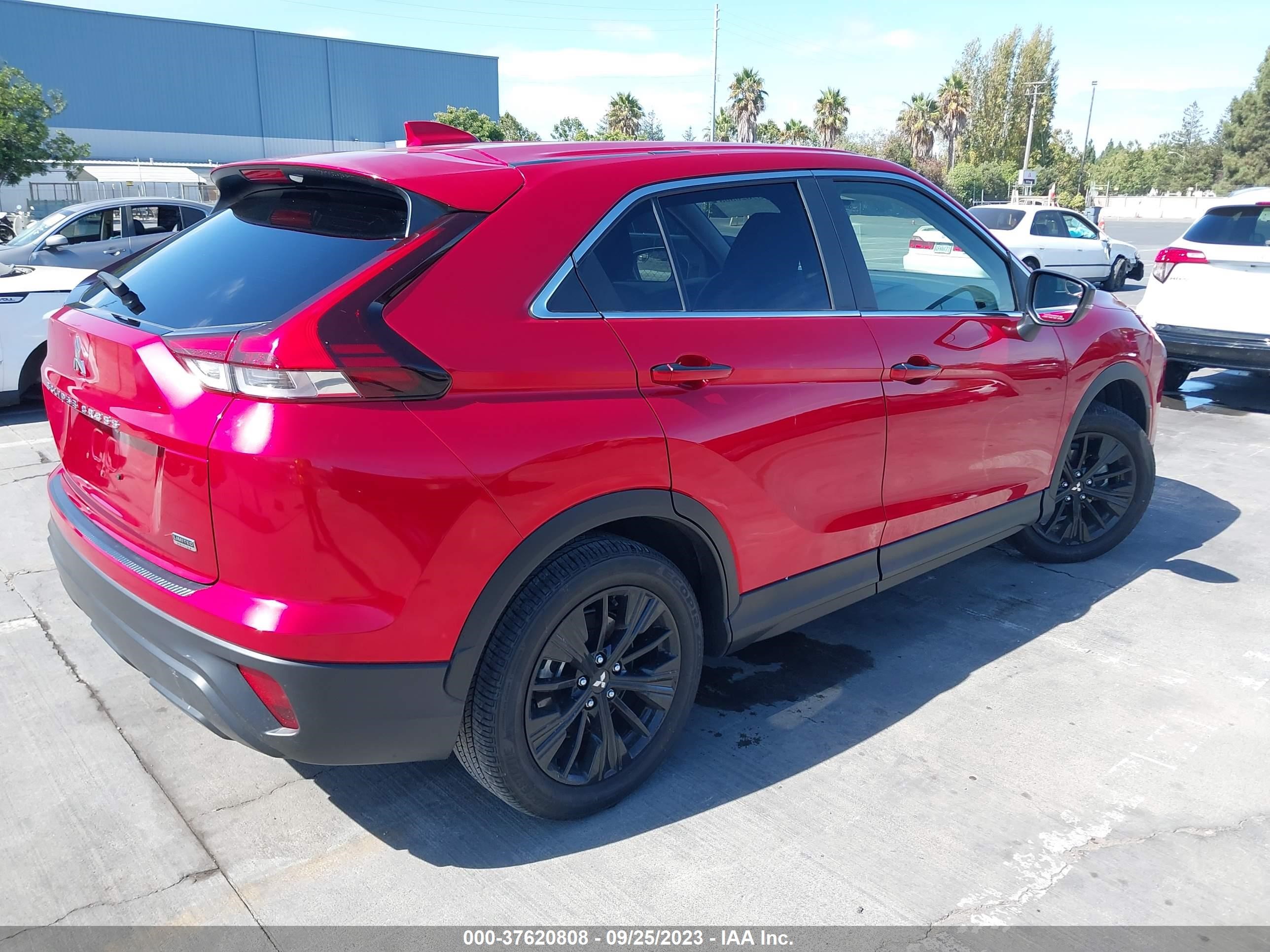 Photo 3 VIN: JA4ASVAA8NZ052699 - MITSUBISHI ECLIPSE CROSS 