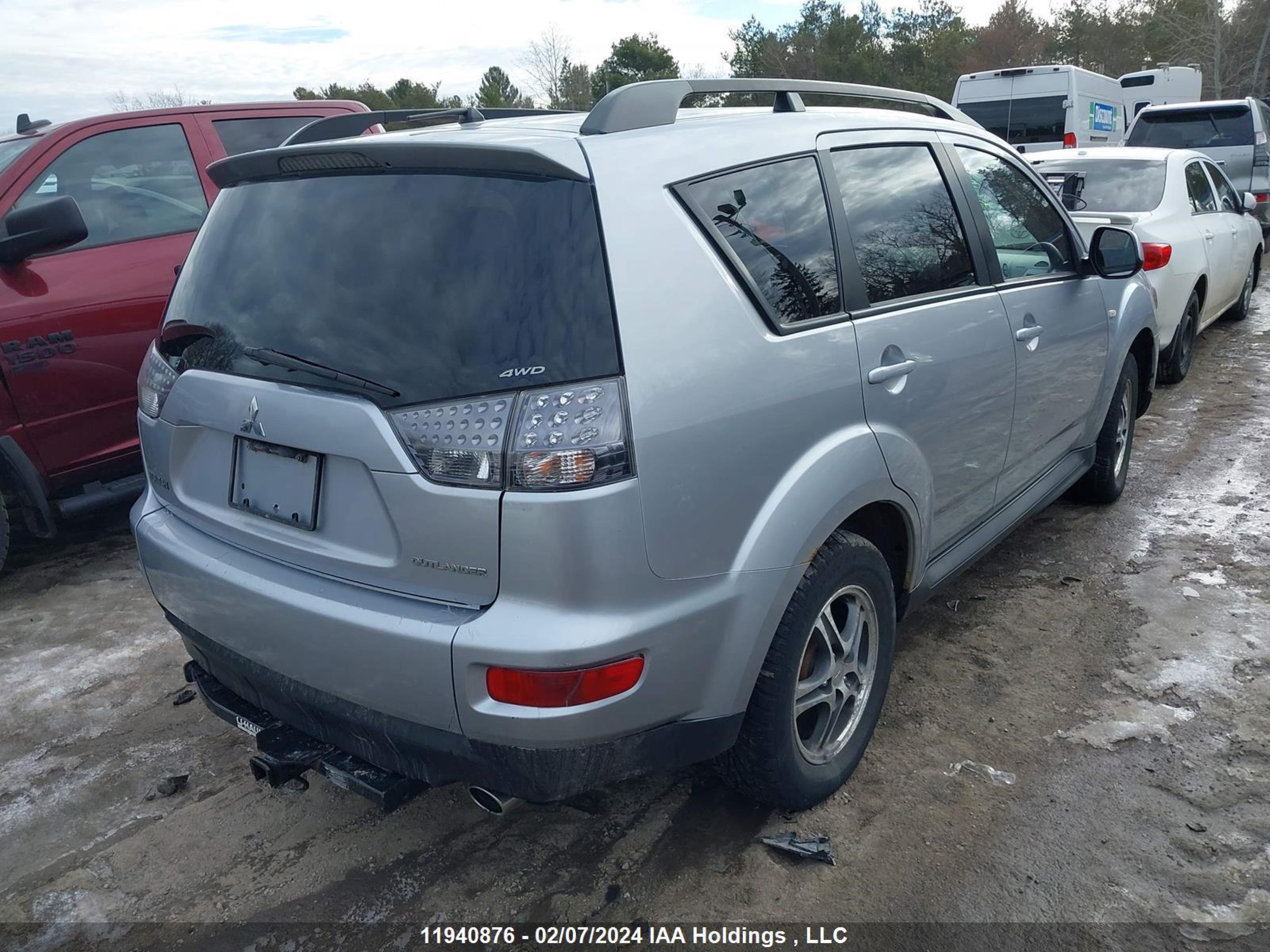 Photo 3 VIN: JA4AT2AW3AZ603218 - MITSUBISHI OUTLANDER 