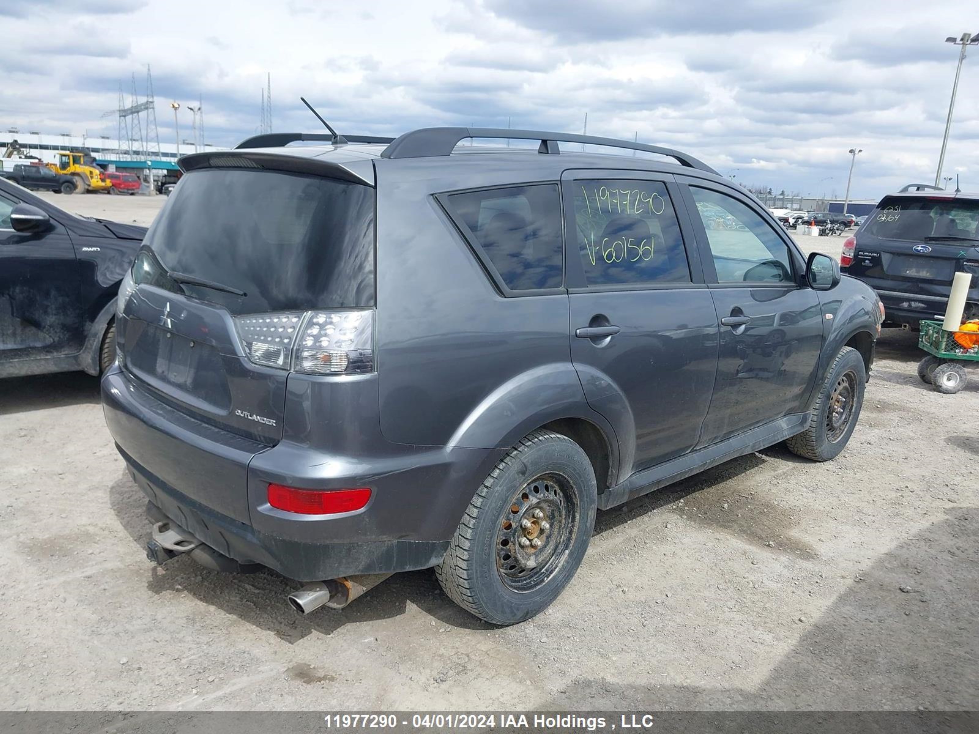 Photo 3 VIN: JA4AT2AW6CU601561 - MITSUBISHI OUTLANDER 