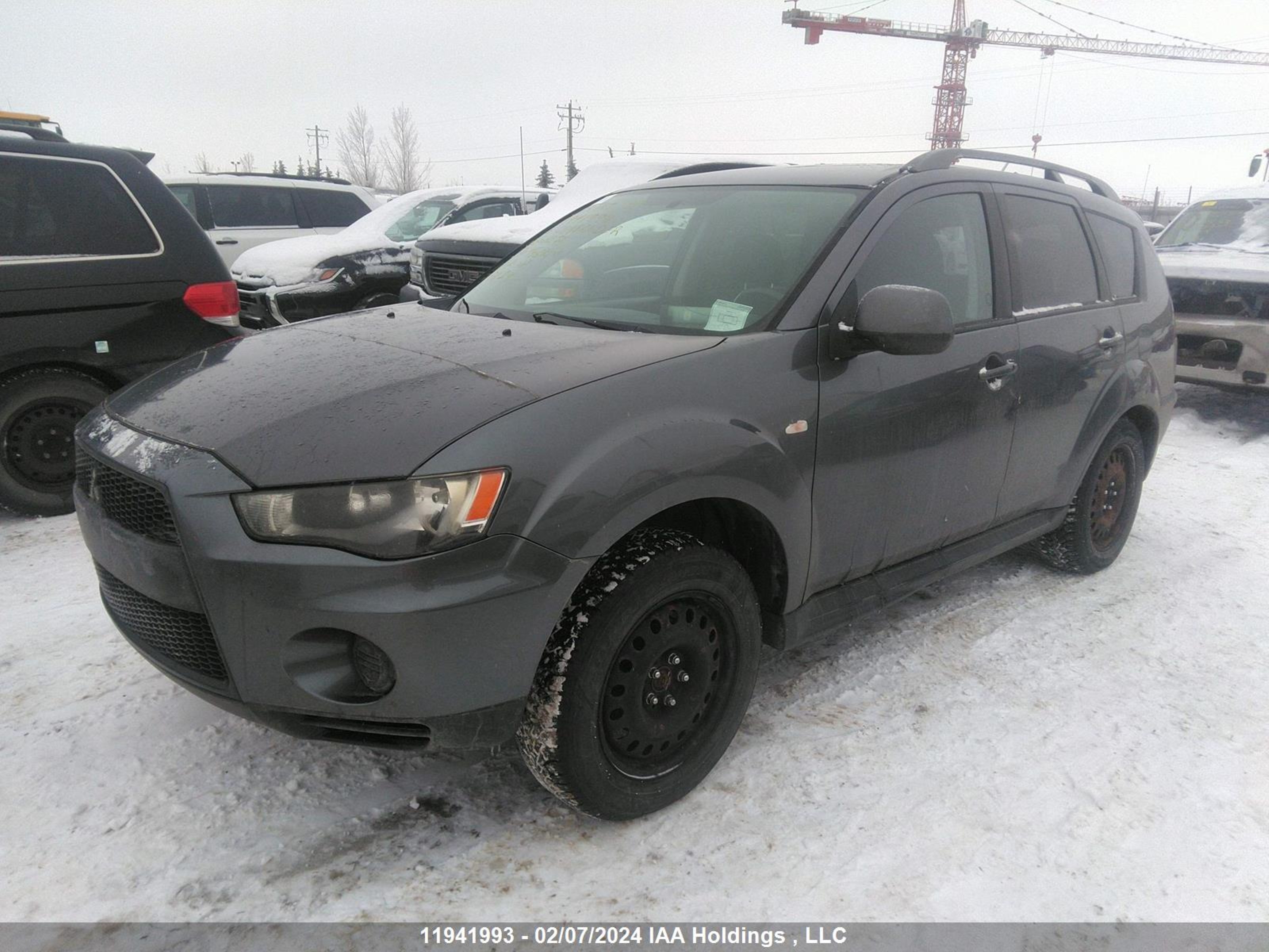 Photo 1 VIN: JA4AT2AW8AZ606275 - MITSUBISHI OUTLANDER 