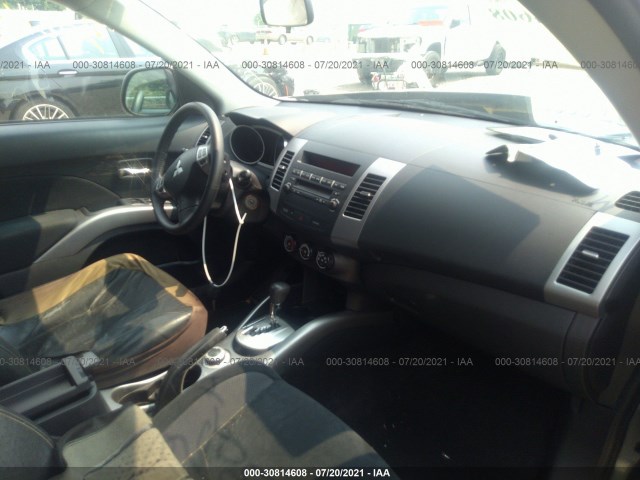 Photo 4 VIN: JA4AT2AW9AZ006767 - MITSUBISHI OUTLANDER 