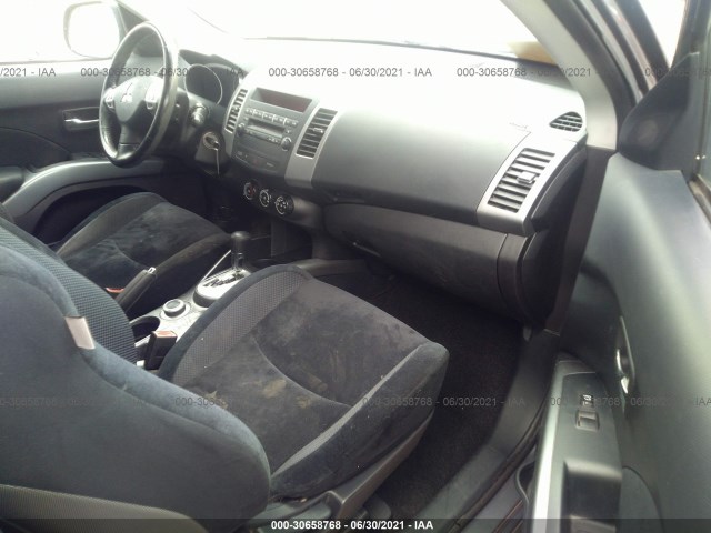 Photo 4 VIN: JA4AT2AW9AZ009264 - MITSUBISHI OUTLANDER 