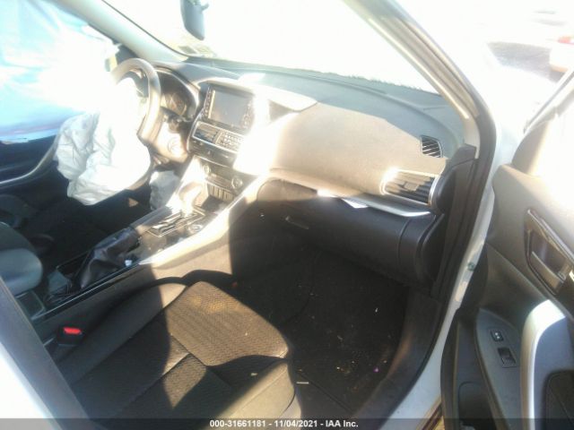 Photo 4 VIN: JA4AT3AA0KZ011397 - MITSUBISHI ECLIPSE CROSS 