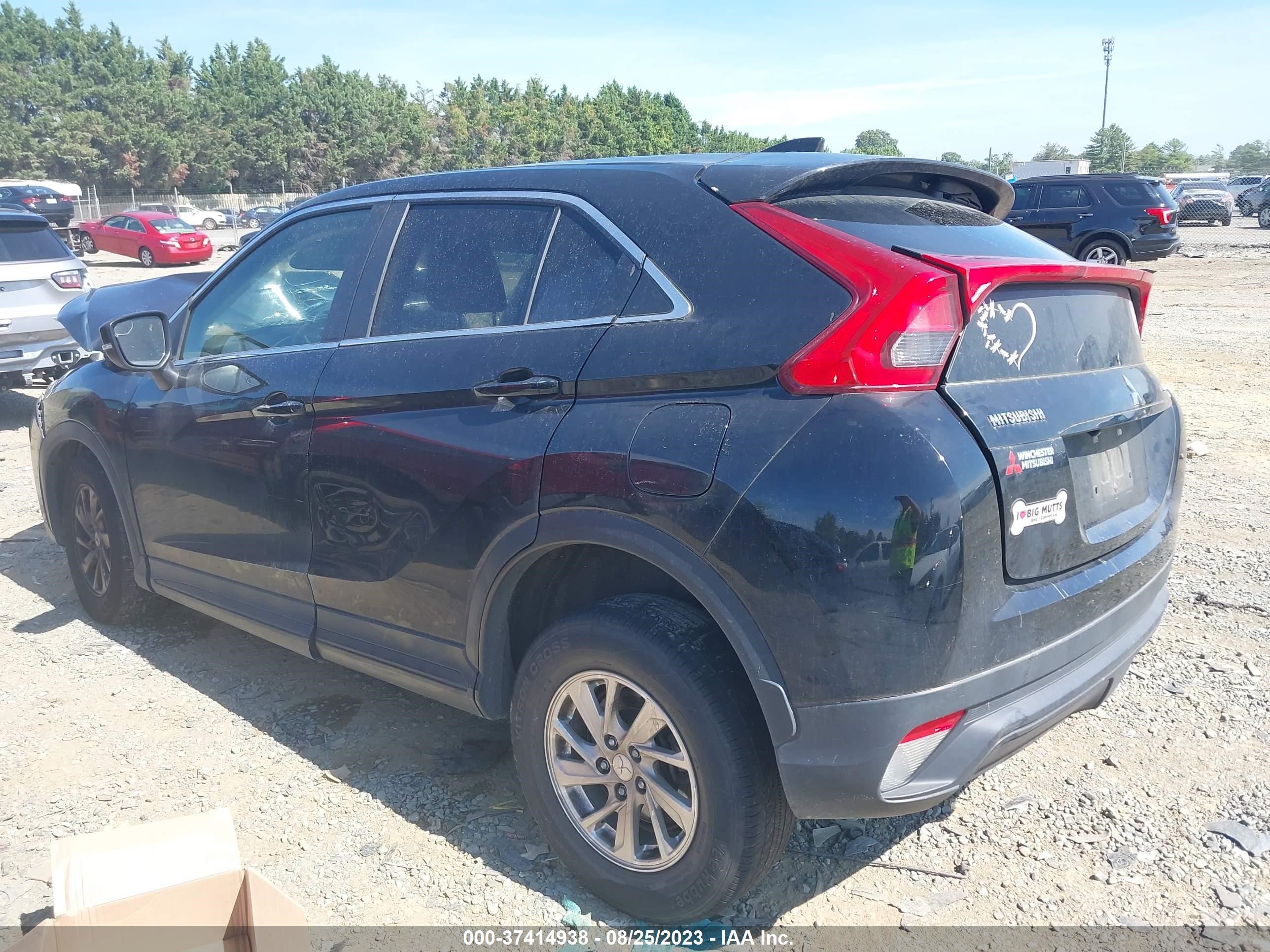 Photo 2 VIN: JA4AT3AA6KZ032416 - MITSUBISHI ECLIPSE CROSS 