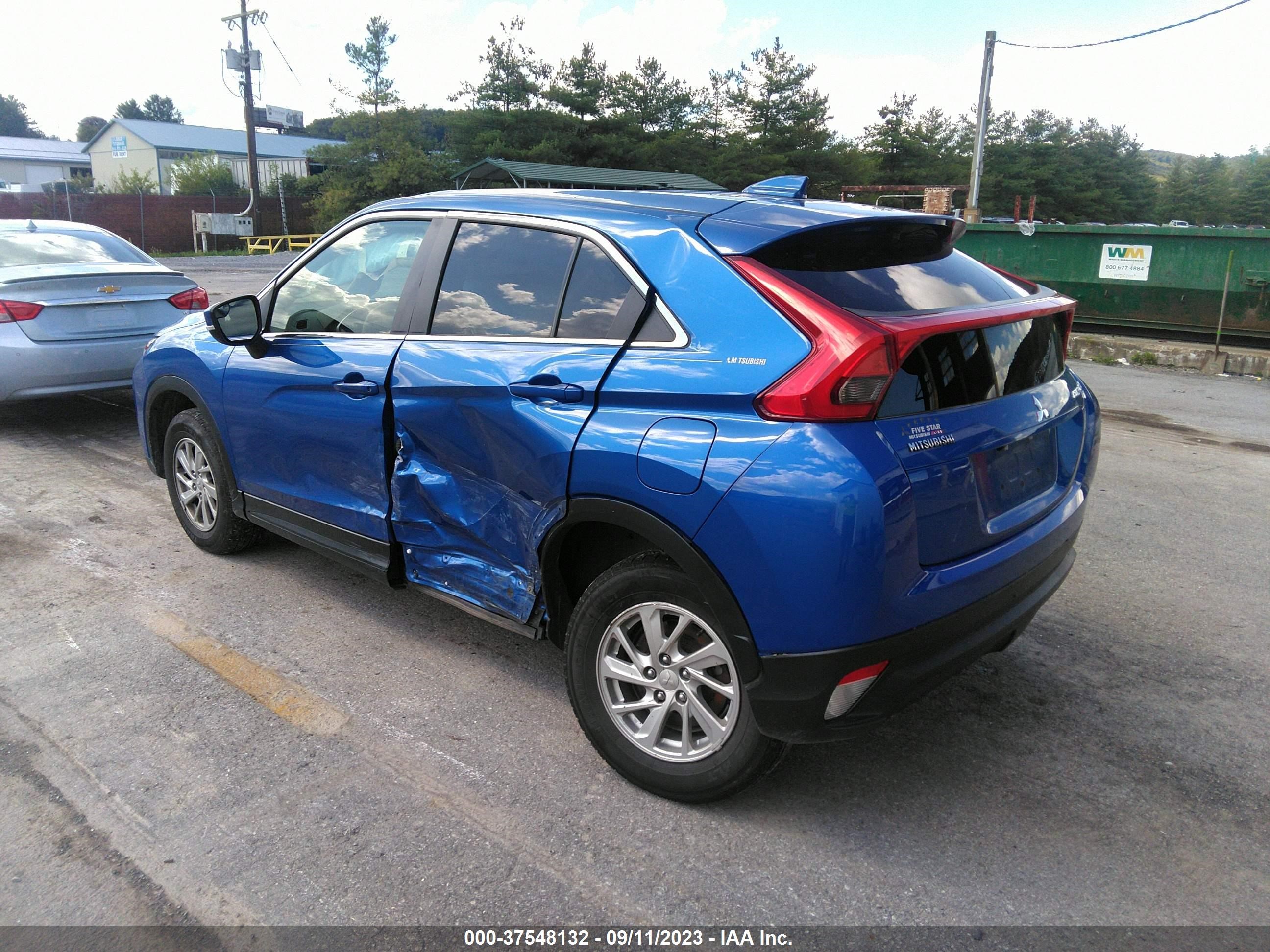 Photo 2 VIN: JA4AT3AA9JZ065490 - MITSUBISHI ECLIPSE CROSS 