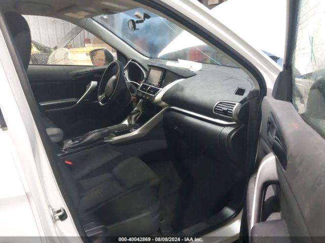 Photo 4 VIN: JA4AT3AA9LZ025669 - MITSUBISHI ECLIPSE CROSS 