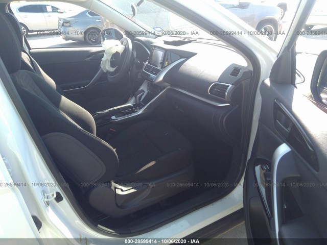 Photo 4 VIN: JA4AT3AAXJZ041375 - MITSUBISHI ECLIPSE CROSS 