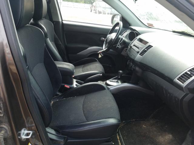 Photo 4 VIN: JA4AT3AW7AZ002240 - MITSUBISHI OUTLANDER 