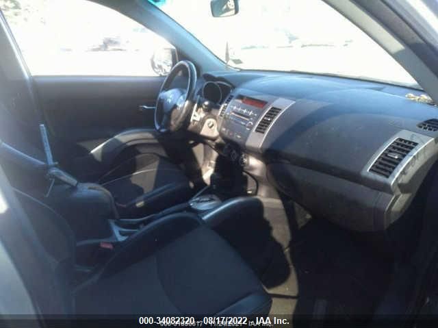 Photo 4 VIN: JA4AT3AWXAZ018366 - MITSUBISHI OUTLANDER 