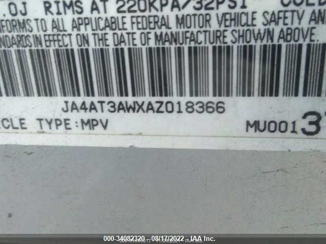 Photo 8 VIN: JA4AT3AWXAZ018366 - MITSUBISHI OUTLANDER 