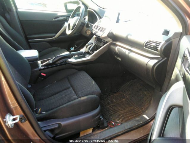 Photo 4 VIN: JA4AT4AA0JZ068994 - MITSUBISHI ECLIPSE CROSS 