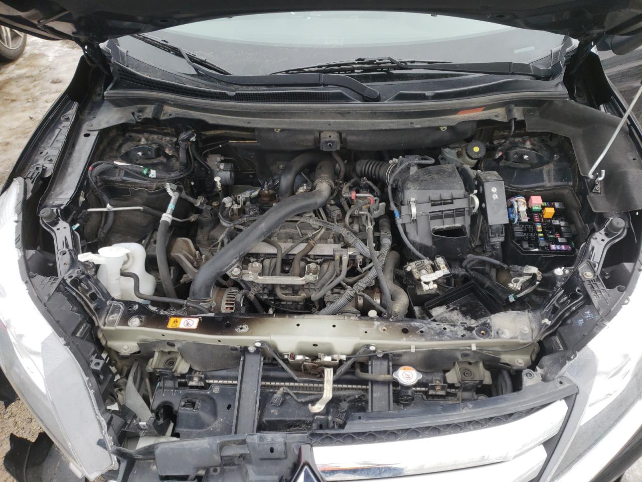 Photo 10 VIN: JA4AT4AA2JZ608605 - MITSUBISHI ECLIPSE 