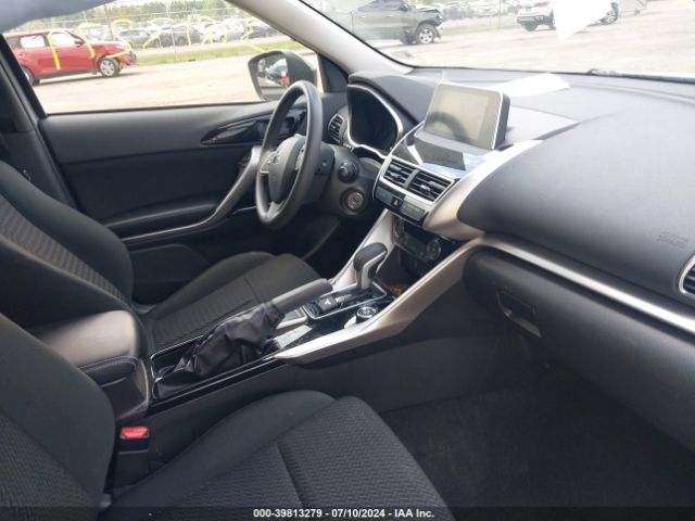 Photo 4 VIN: JA4AT4AA4KZ013465 - MITSUBISHI ECLIPSE CROSS 