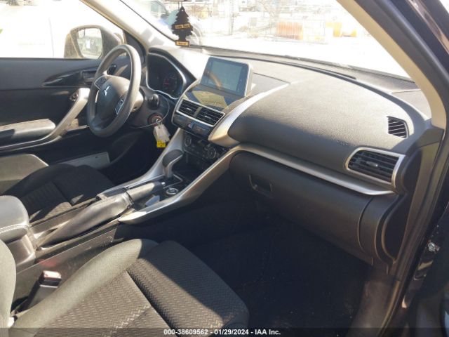 Photo 4 VIN: JA4AT4AA6KZ019428 - MITSUBISHI ECLIPSE CROSS 