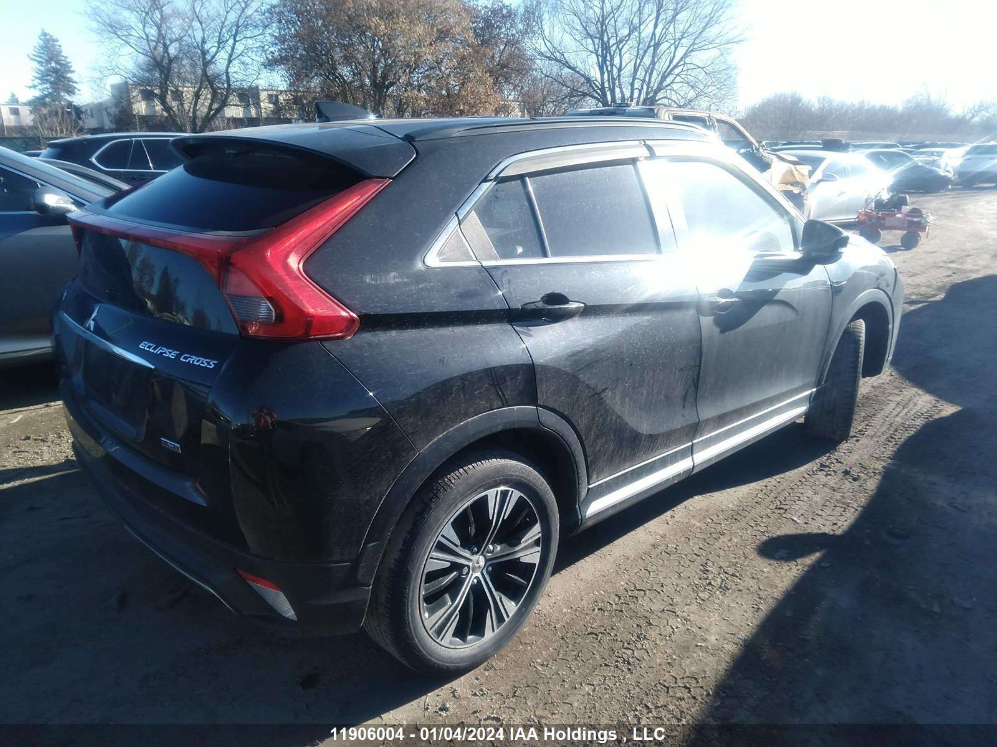 Photo 3 VIN: JA4AT4AA7JZ615470 - MITSUBISHI ECLIPSE CROSS 