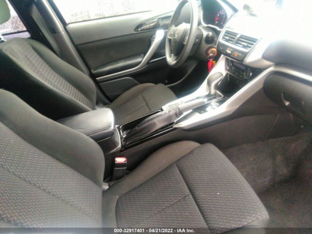 Photo 4 VIN: JA4AT4AA8KZ046730 - MITSUBISHI ECLIPSE CROSS 